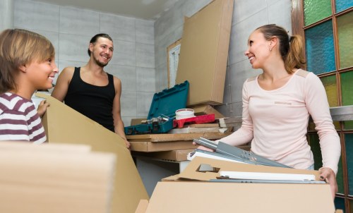 Moving team planning a house move in Stockwell street with nearby flats