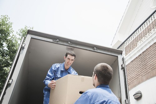 Packing and moving checklist for a Stockwell removal day